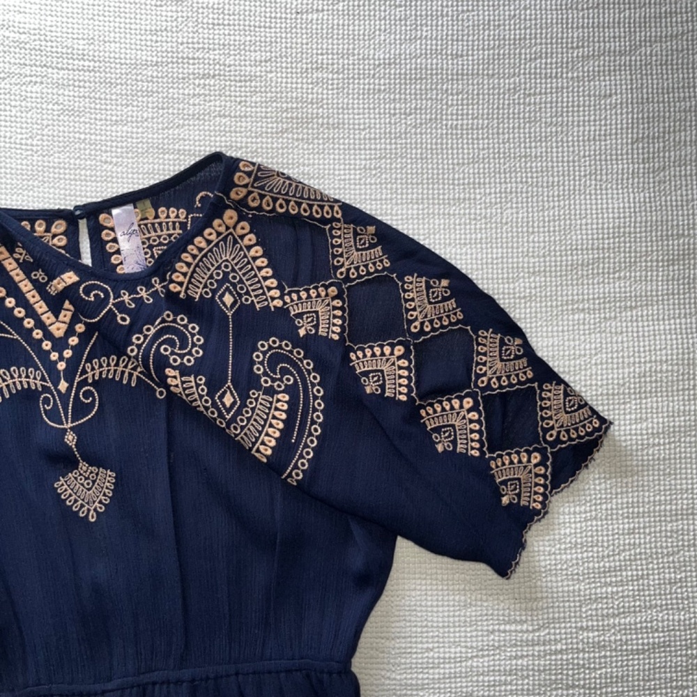 Alya Francesca’s Embroidered Navy Blue Romper/Medium - Picture 7 of 15
